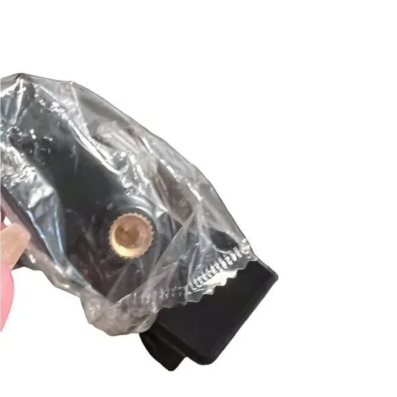 NWT/B sports camera (damaged box) - Picture 10 of 16